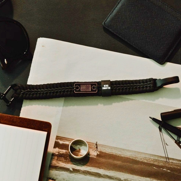 ❤Hero Dog Heavy Duty Paracord Dog Collar - Picture 5 of 7